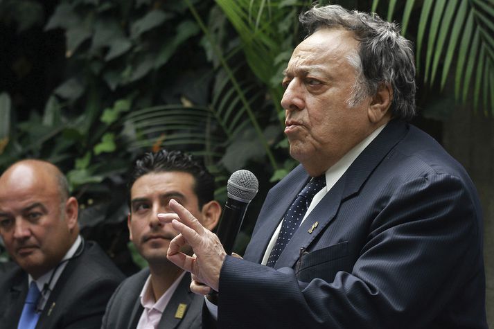 Jose Sulaiman.