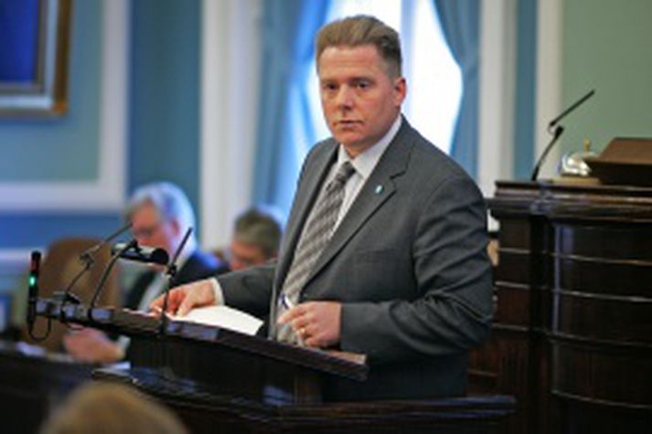 Magnús Þór Hafsteinsson, þingmaður Frjálslyndra, var fyrstur á mælendaskrá þegar önnur umræða um vatnalagafrumvarpið var framhaldið á Alþingi í kvöld.