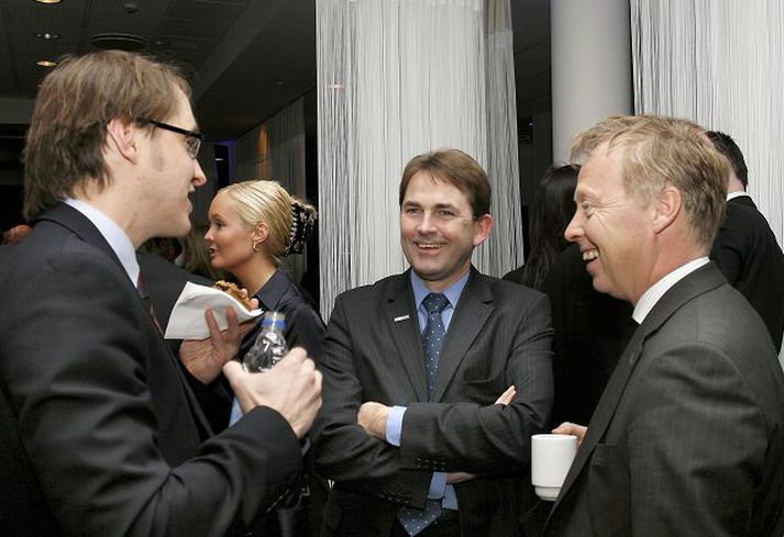 Á Viðskiptaþingi 2007. Finnur Sveinbjörnsson, bankastjóri Icebank, ræðir hér við þá Guðjón Rúnarsson, framkvæmdastjóra Samtaka fjármálafyrirtækja (vinstra megin), og Yngva Örn Kristinsson, framkvæmdastjóra verðbréfasviðs Landsbanka Íslands, á þingi Viðskiptaráðs Íslands í byrjun ársins.