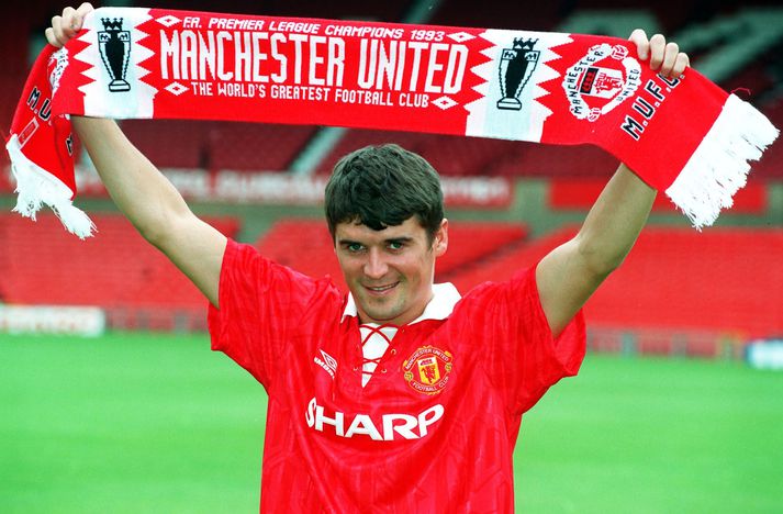 Roy Keane við undirskriftina hjá Manchester United sumarið 1993.