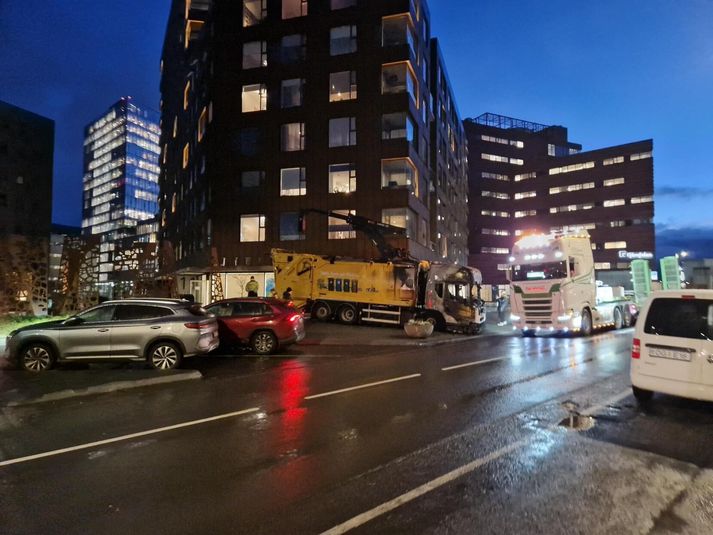 Sorphirðubíllinn er algjörlega ónýtur. 