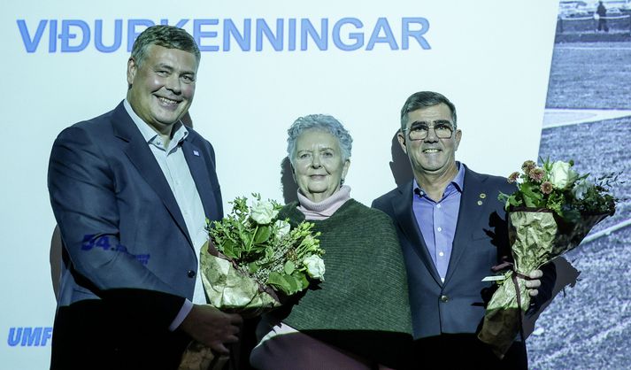 Jóhann Steinar Ingimundarson, Magndís Alexandersdóttir og Einar Haraldsson við setningu Sambandsþings UMFÍ.