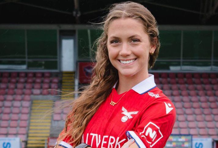 Emma Hawkins er komin í Valsbúninginn og klárar tímabilið á Hlíðarenda.