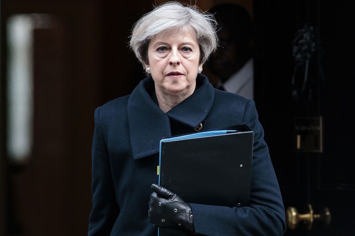 Theresa May mun hitta leiðtoga G7 ríkjanna nú um helgina.