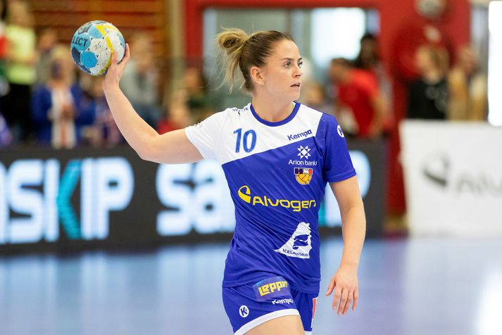 Karen Knútsdóttir er ein fárra sem hafa leikið hundrað landsleiki fyrir kvennalandsliðið í handbolta.