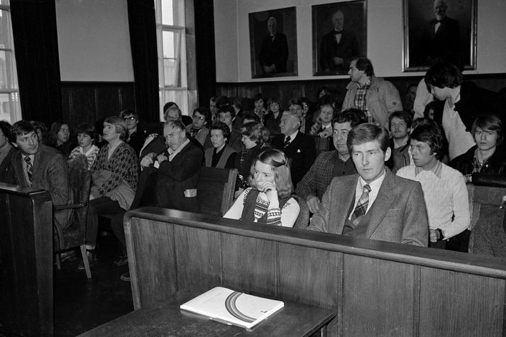 Guðmundar og Geirfinnsmálið fyrir Hæstarétti í janúar 1980. Erla Bolladóttir sést fremst á myndinni.