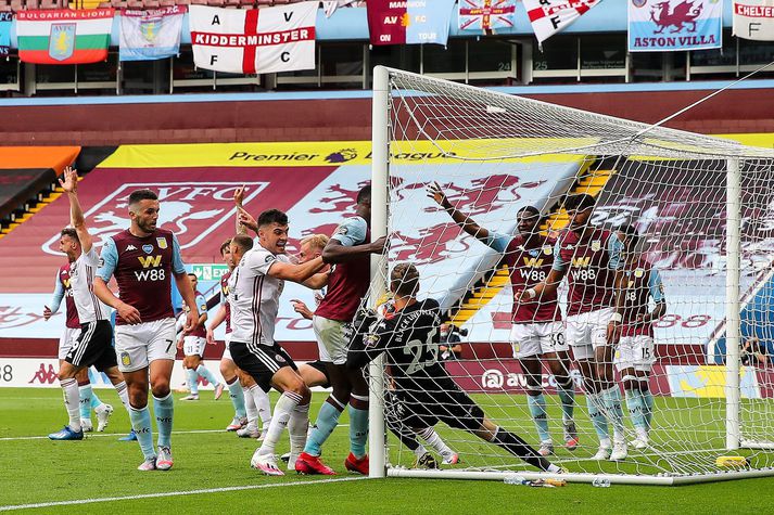 Mun þetta atvik halda Sheffield frá Meistaradeildinni og Aston Villa í úrvalsdeildinni?