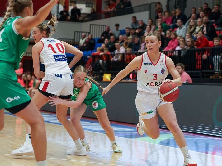 Þóra Kristín Jónsdóttir er fyrirliði Hauka