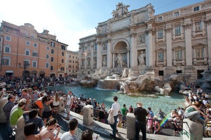 Trevi brunnurinn í Róm.
