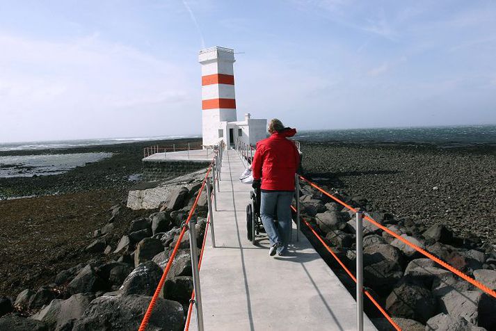Ferðamálastofa lét Norm ráðgjöf vinna fyrir sig skýrslu um aðgengi fatlaðs fólks á ferðamannastöðum.