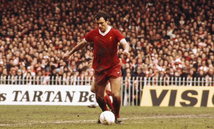 Ray Kennedy í leik með Liverpool gegn Everton í FA-bikarnum árið 1977.