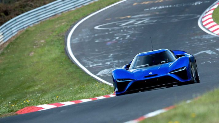 Nio EP9 á Nürburgring brautinni.