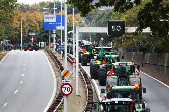 Bændur mótmæltu nýlega hertum reglum um útblástur.