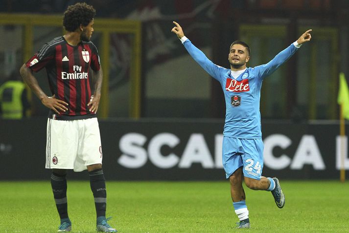 Lorenzo Insigne fagnar marki á San Siro.