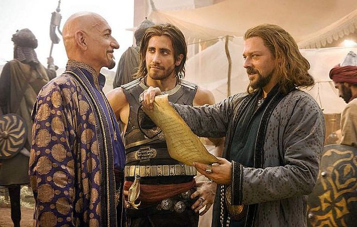 Ben Kingsley, Jake Gyllenhaal og Richard Coyle í hlutverkum sínum.