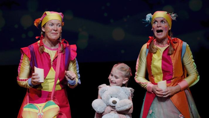 Skoppa og Skrítla bjóða krökkunum í jólapartý.