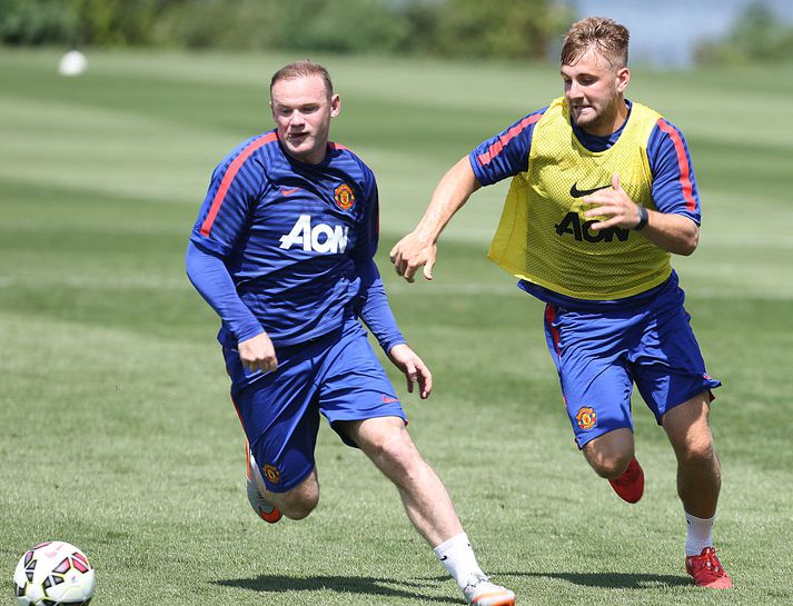Rooney og Shaw á æfingu með Manchester United