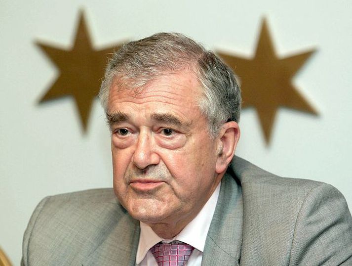 Terry Davis framkvæmdastjóri Evrópuráðsins.