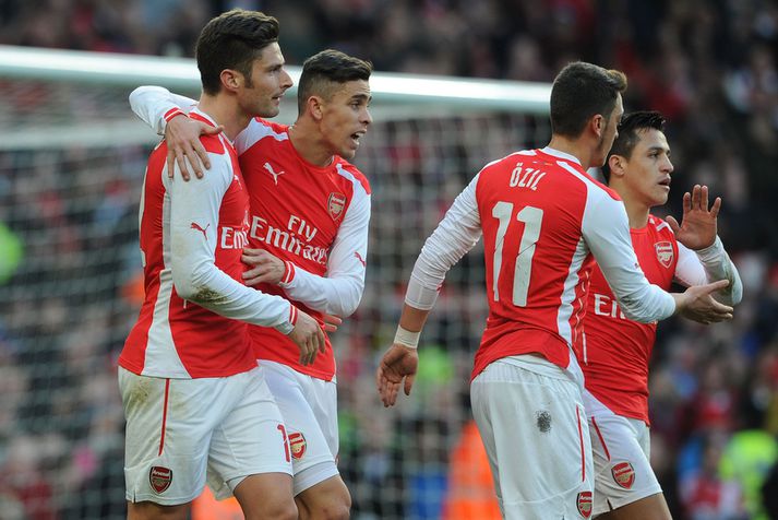 Olivier Giroud, Alexis Sanchez, Danny Welbeck og Gabriel Paulista fagna öðru af mörkum liðsins um síðustu helgi.