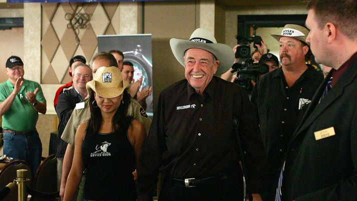 Doyle Brunson var einn af þekktustu pókerspilurum heims.