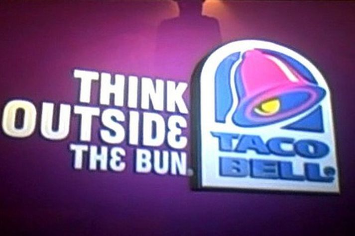 Íslenska auglýsingin er væntanlega þýðing á þessu slagorði Taco Bell í Bandaríkjunum.