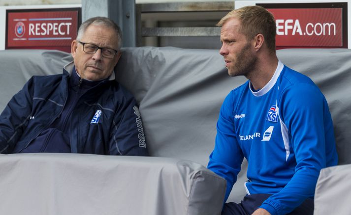 Eiður Smári Guðjohnsen og  Lars Lagerbäck.