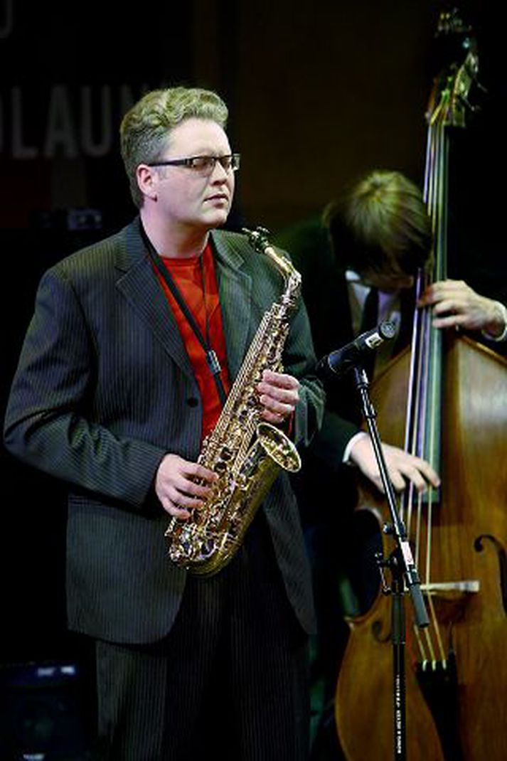 Heljarinnar tónleikaferð Jazzkvartett Sigurðar Flosasonar rúntar um landið.
