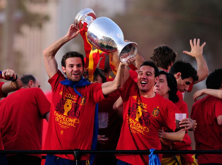 Juan Mata, til vinstri.