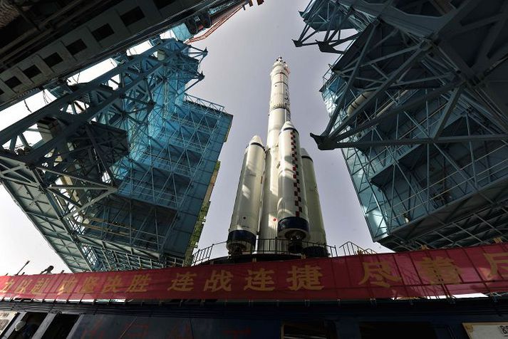 Geimfarið Shenzhou tíu mun halda til geimstöðvarinnar Tiangong.
