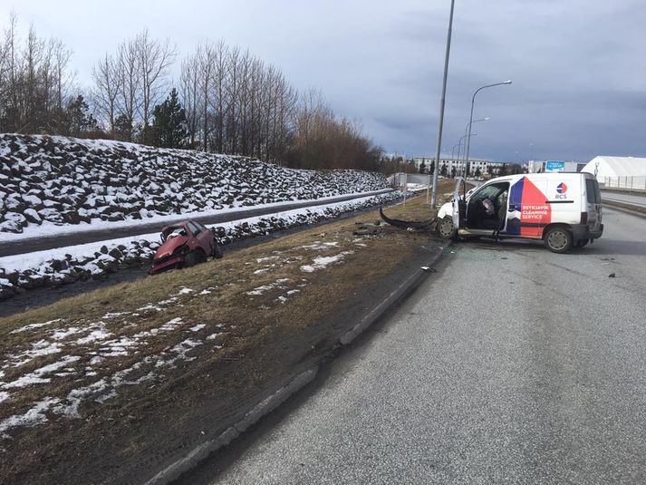 Frá vettvangi slyssins um korter yfir tólf í dag.