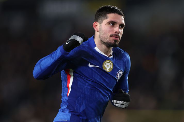 Pedro Neto skoraði tvö mörk fyrir Chelsea í kvöld