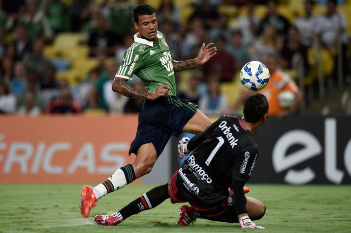 Kenedy í leik með Fluminense.