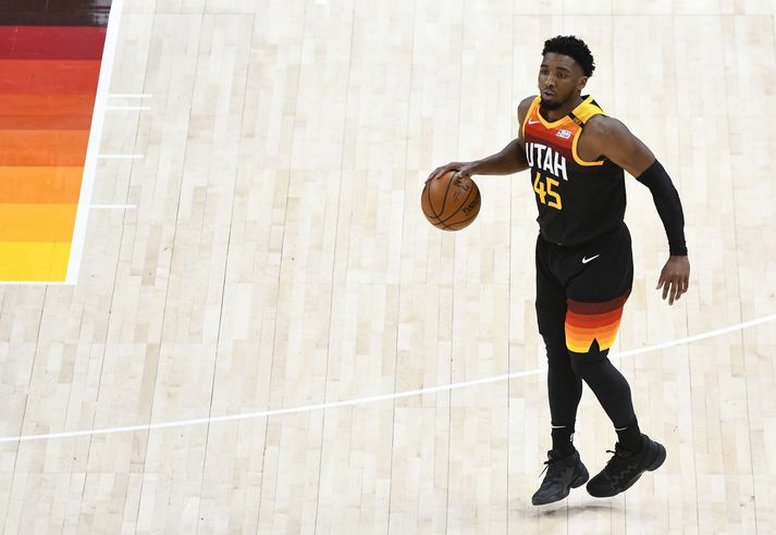 Utah Jazz setti félagsmet í nótt og Donovan Mitchell var stigahæstur að venju.