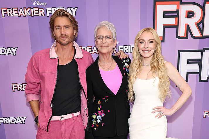 Leikararnir Chad Michael Murray, Jamie Lee Curtis og Lindsay Lohan á frumsýningu Freakier Friday í New York í gær. 
