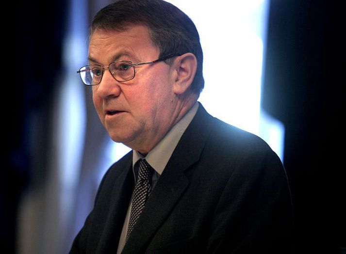 Jón Kristjánsson Á ráðuneyti hans hvílir eins prósents sparnaðarkrafa.