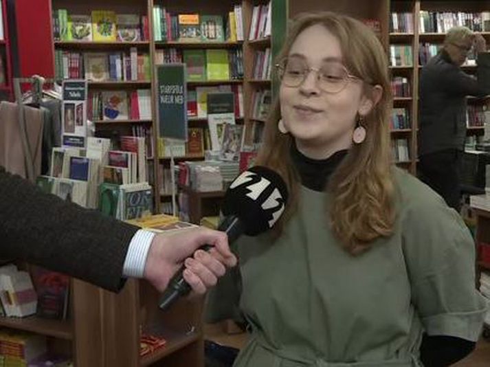 Birgitta Björg Guðnadóttir ræddi jólabókaflóðið í kvöldfréttum.