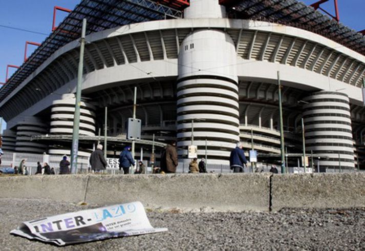 San Siro leikvangurinn í Mílanó. Þar átti að fara fram leikur Inter Milano og Lazio en þeim leik var frestað.