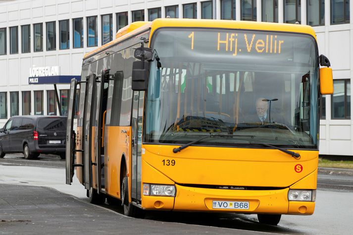 Strætó við Hlemm
