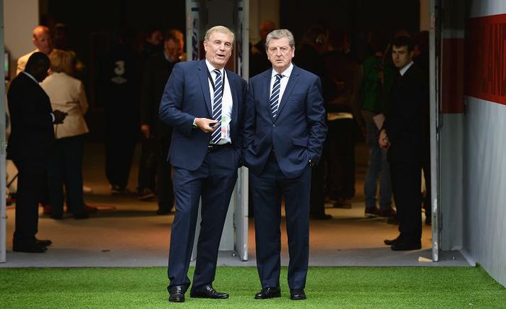 Sir Trevor Brooking og Roy Hodgson, landsliðsþjálfari Englands, eiga mikið verk óunnið fyrir enska knattspyrnu.nordicphotos/getty