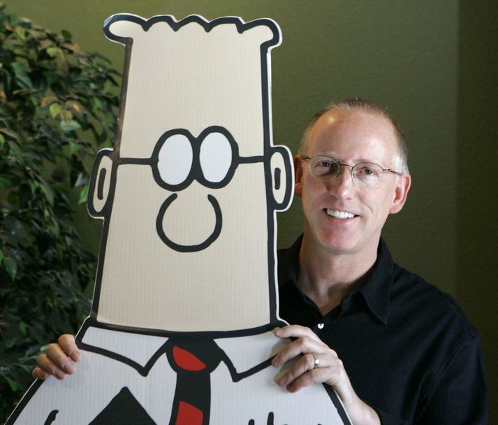 Dilbert (t.v.) með skapara sínum, Scott Adams árið 2006. Adams hefur hneigst til hægriöfgahyggju á síðustu árum og fælt gamla aðdáendur frá sér.