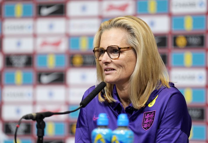 Sarina Wiegman, landsliðsþjálfari Englands 