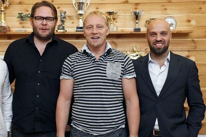 Frá vinstri Magnús Agnar Magnússon, Arnór Guðjohnsen og Bjarki Gunnlaugsson sem starfa hjá umboðsskrifstofunni Total Football.