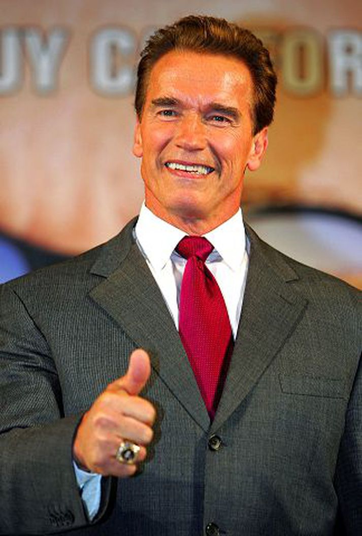 Arnold schwarzenegger. Vöðvabúntið er ekki í uppáhaldi hjá Warren Beatty og Rob Reiner.