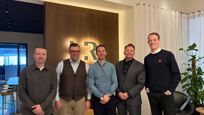 Ingi Þór Þorsteinsson og Sverrir H. Pálmarsson hjá Hýsi, Birgir Þór Birgisson, Guðni Aðalsteinsson og Aron Elí Sævarsson hjá Reitum.