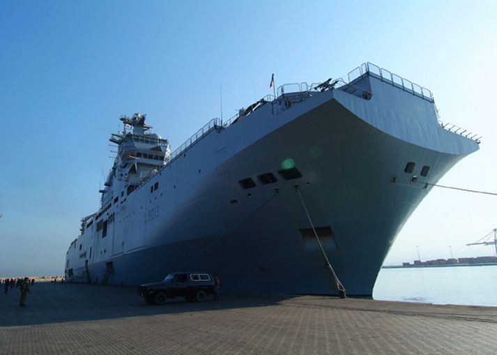 Franska herskipið Mistral.