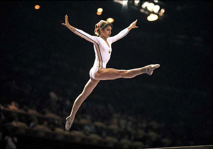 Fimleikakonan Nadia Comaneci á ólympíumet sem aldrei verður slegið.