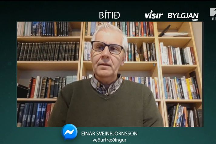 Einar Sveinbjörnsson á spjalli í morgunþættinum Í bítið.