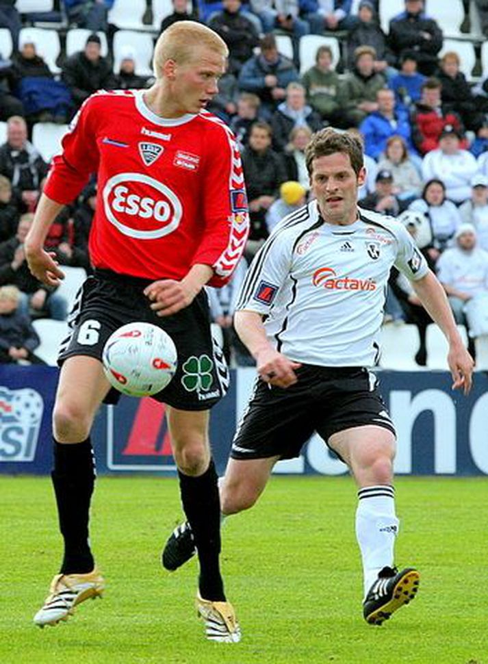 Andri Ólafsson fyrirliði ÍBV átti góðan leik í kvöld og skoraði eitt mark.