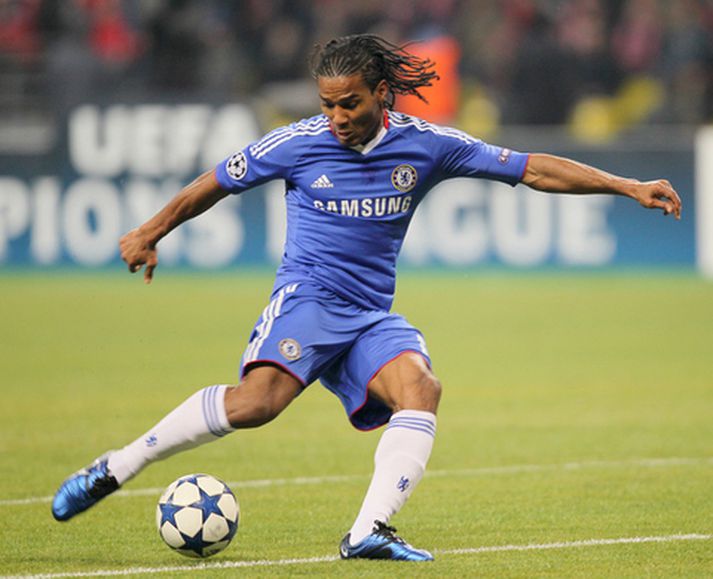 Florent Malouda í leik með Chelsea.