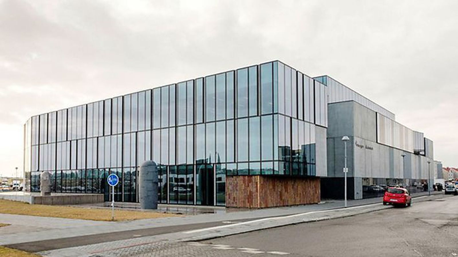 Klístruð gólf og mygla meðal þess sem felldi Alvotech